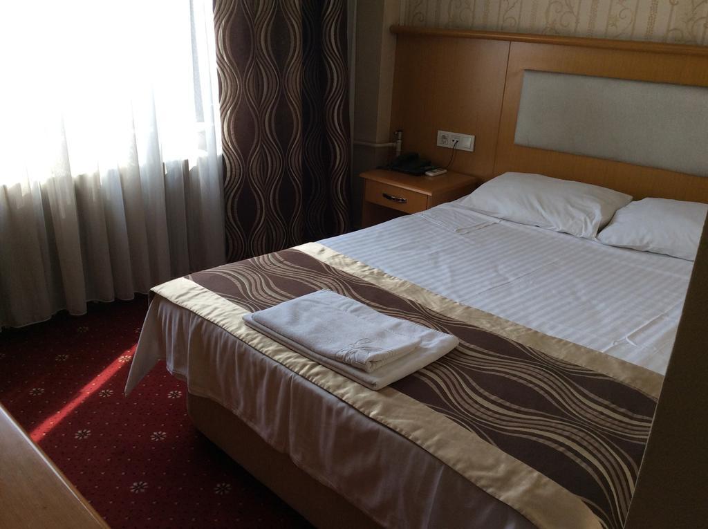 Ilicak Hotel อิสตันบูล ภายนอก รูปภาพ