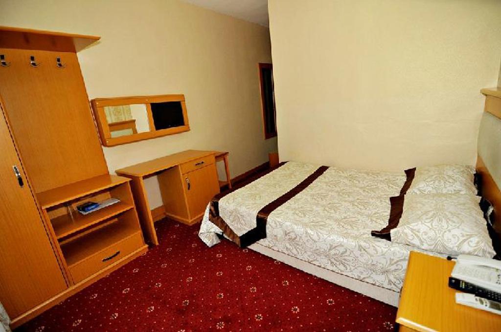 Ilicak Hotel อิสตันบูล ภายนอก รูปภาพ