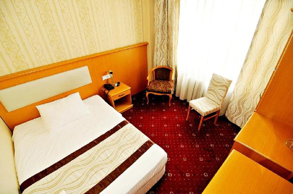 Ilicak Hotel อิสตันบูล ภายนอก รูปภาพ